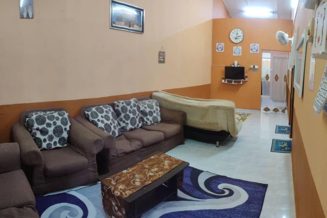 Ns Homestay Private Pool Tanah Merah  Buitenkant foto